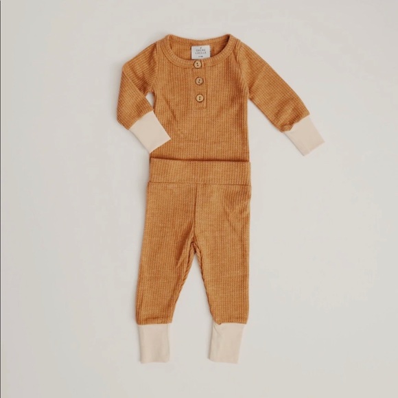 Orcas Lucille Waffle Set - Picture 2 of 6